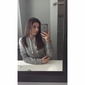 Meet your Posher, Jasmine